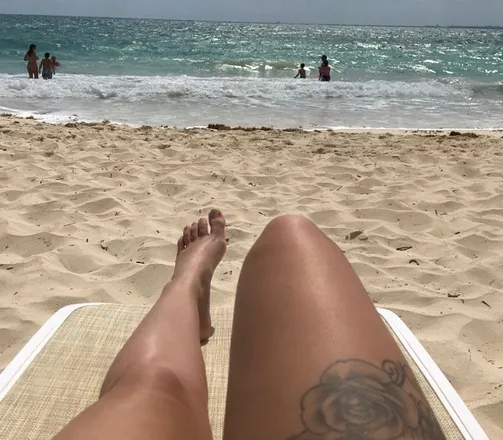 OnlyFans cuenta flirtyfeetdutchess header 2