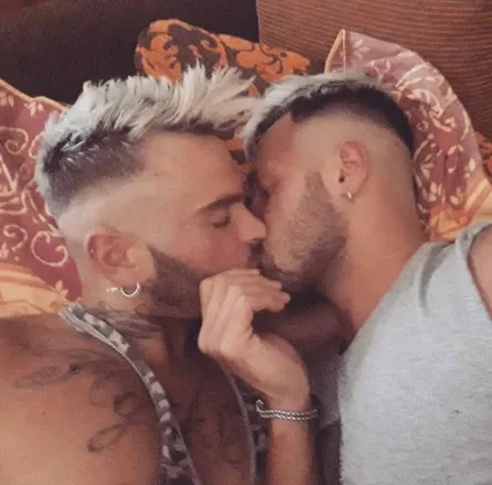 OnlyFans cuenta twomanleccehotxxx header 2