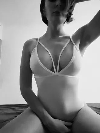 OnlyFans cuenta mariahaofficial avatar 1