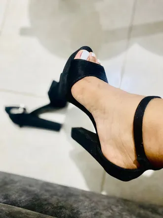 OnlyFans cuenta emmyfeet21 header 2