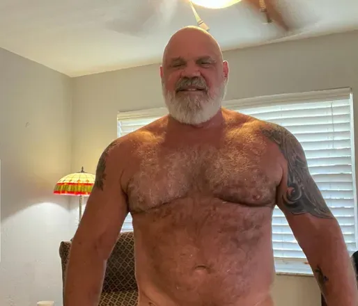 OnlyFans cuenta gruffbearxxx avatar 1