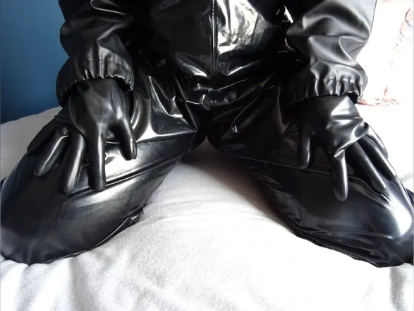 OnlyFans account  rubbertrix header 2