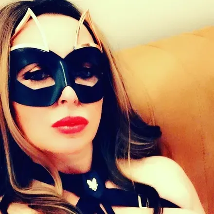 OnlyFans cuenta lovelykatexxx avatar 1