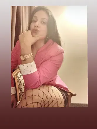 OnlyFans cuenta laramuz avatar 1
