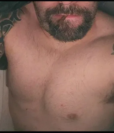 OnlyFans account  wroberts avatar 1