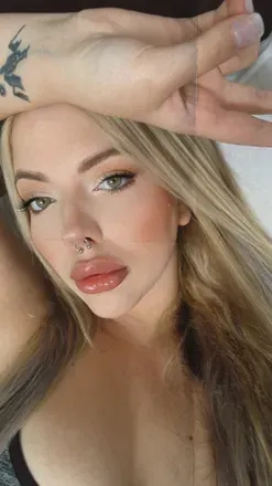 OnlyFans account  h0peg avatar 1