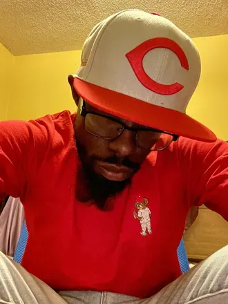 OnlyFans account  chocol4te_daddy35 avatar 1