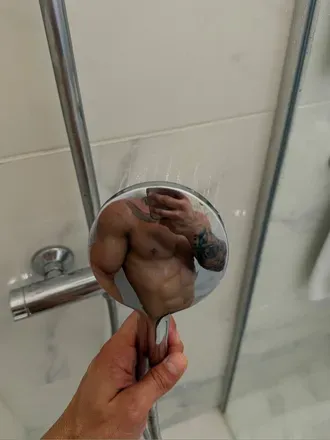 OnlyFans cuenta josecubanboy header 2