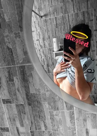 OnlyFans cuenta kittylove7u7 header 2