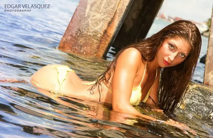 OnlyFans cuenta alexisweet header 2