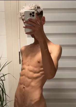 OnlyFans cuenta tomgray000 avatar 1