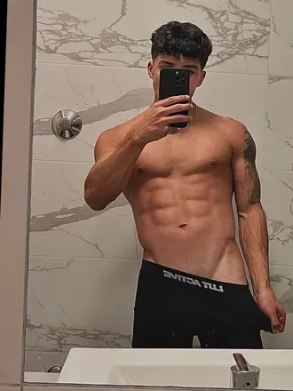 OnlyFans cuenta military18 header 1