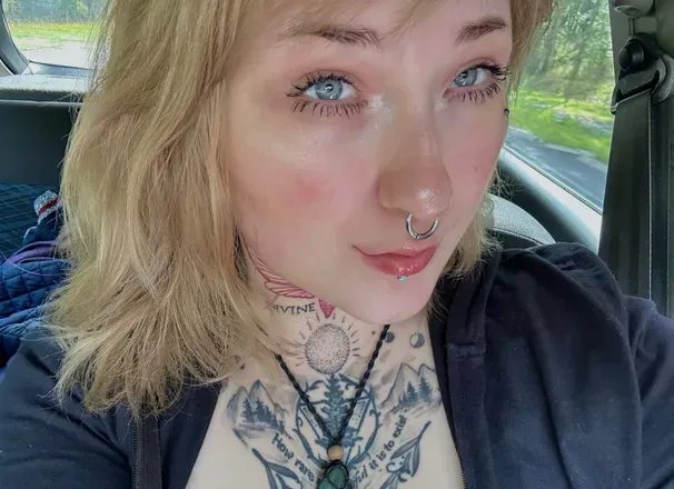 OnlyFans account  elowyn.elke avatar 1