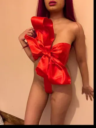 OnlyFans account  skyra avatar 1