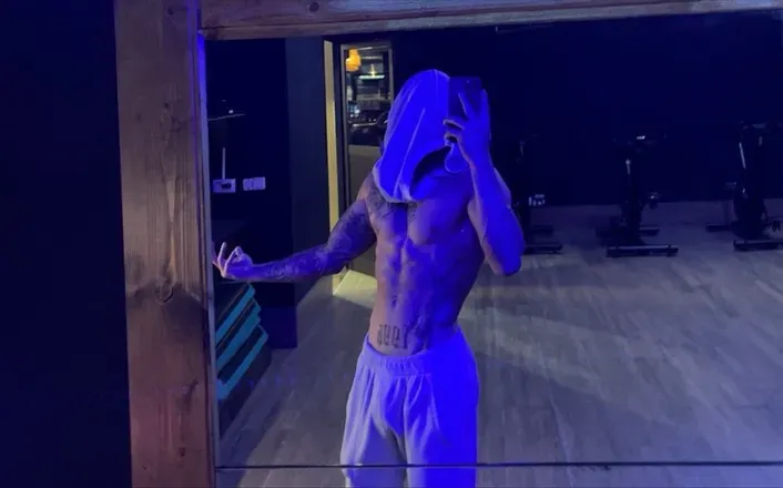 OnlyFans cuenta giann_oficial header 2