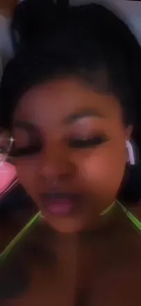 OnlyFans cuenta chocolatebitches avatar 1