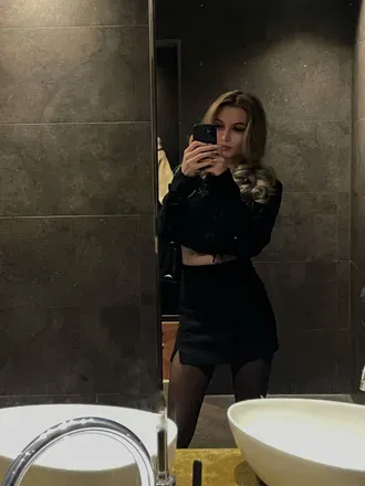 OnlyFans cuenta adinaexclusive avatar 1