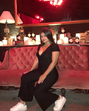 OnlyFans cuenta aleja_carvajal header 2