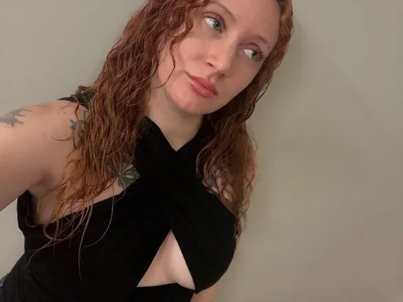 OnlyFans cuenta madalynnmoon avatar 1