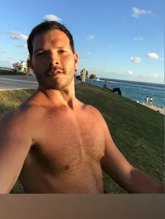 OnlyFans account  denden2 avatar 1