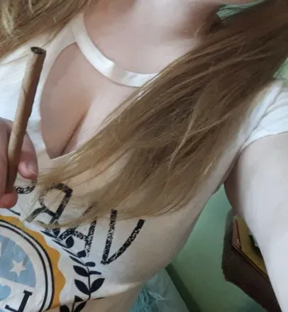 OnlyFans account  collegethick avatar 1