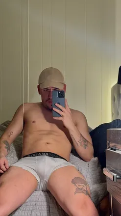 OnlyFans account  im_mike_of header 2