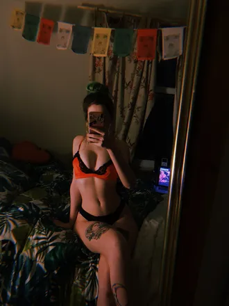 OnlyFans cuenta princesspixie2.0 header 2