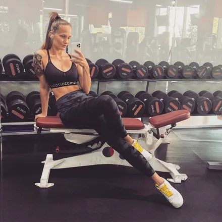 OnlyFans cuenta u113131691 header 2