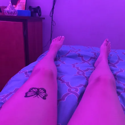 OnlyFans cuenta theyluvmytoes header 2