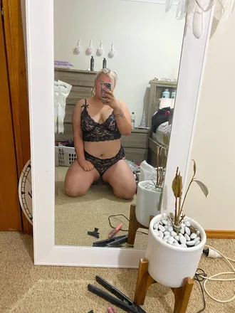 OnlyFans cuenta tanx3 header 2