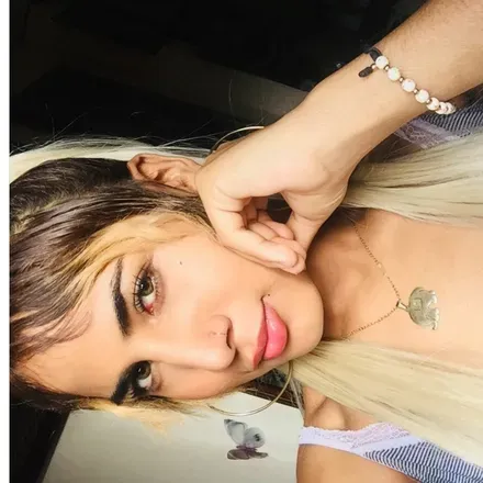 OnlyFans cuenta alice_viera06 header 1