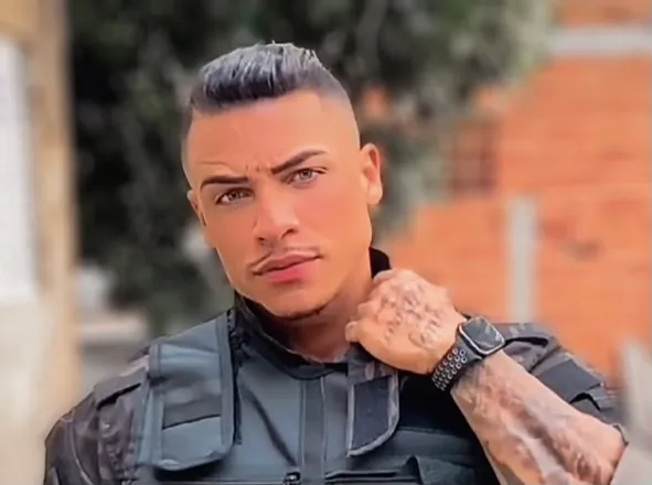 OnlyFans cuenta richardpolemico header 2