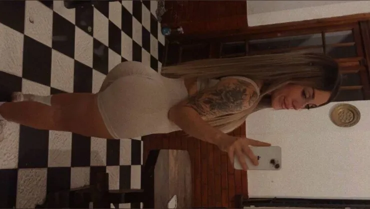 OnlyFans cuenta baddiegirlxxx header 2
