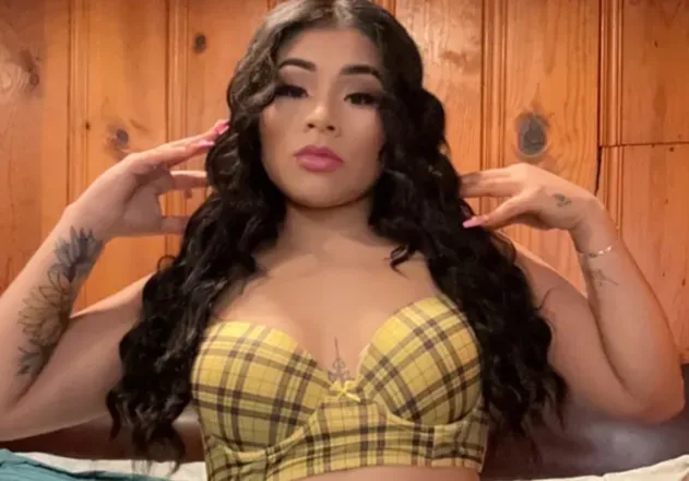 OnlyFans cuenta u212316030 header 2