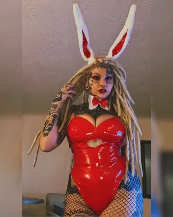 OnlyFans cuenta luckylou_666 header 2