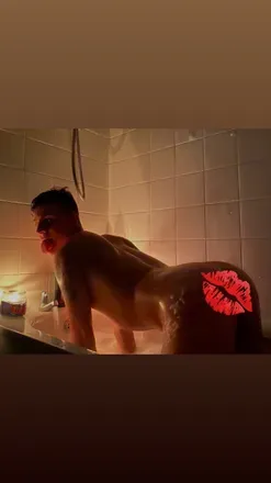 OnlyFans cuenta playboiibad header 2