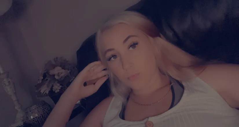 OnlyFans cuenta lornajenkins2002 header 2