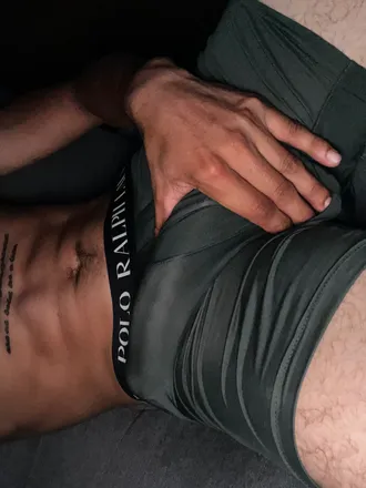 OnlyFans cuenta nick_y3 header 2
