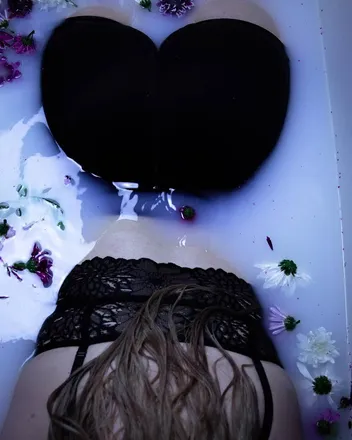 OnlyFans cuenta savannahraaee header 2