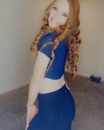OnlyFans cuenta gingerbabe077 header 2