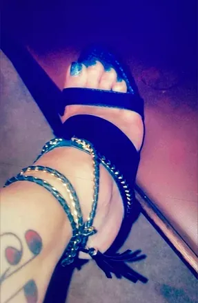 OnlyFans cuenta olyviafootsies4you avatar 1