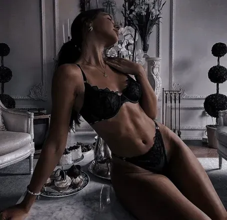 OnlyFans cuenta sophiee_licious2122 avatar 1