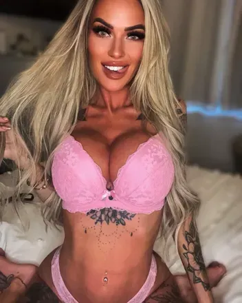 OnlyFans cuenta petiteemily avatar 1