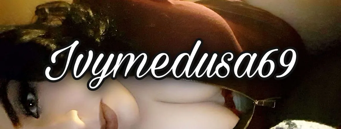 OnlyFans cuenta ivymedusa69 header 2