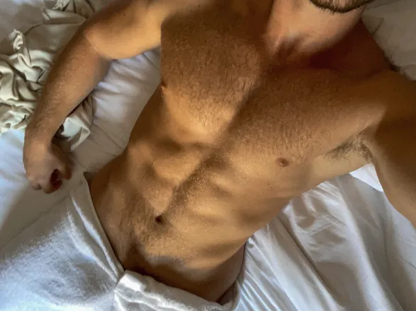 OnlyFans cuenta itsriannnx header 2