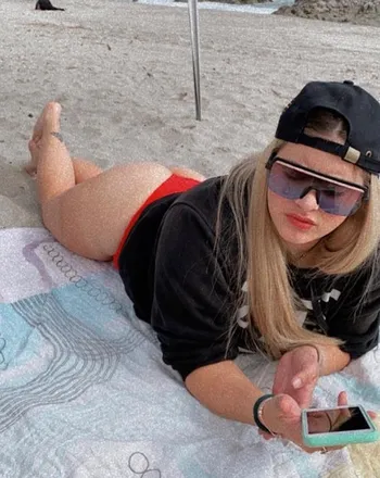 OnlyFans cuenta marie0220 header 2