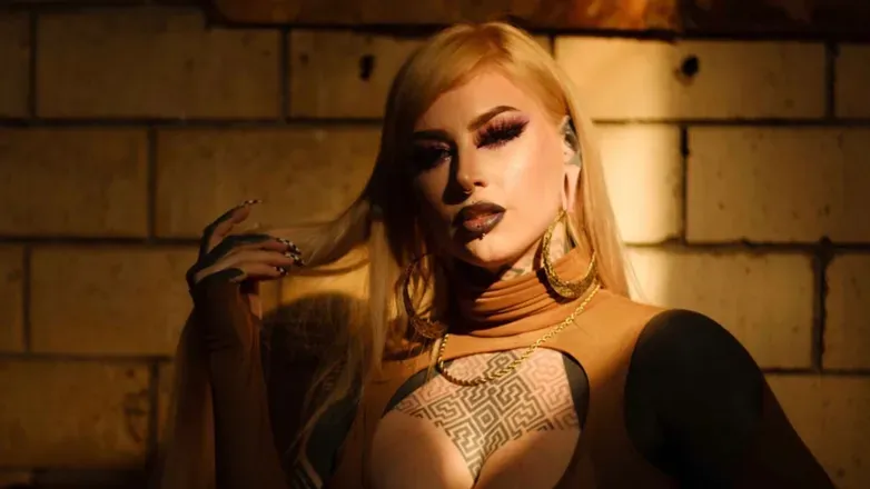 OnlyFans cuenta droptopsavage header 2