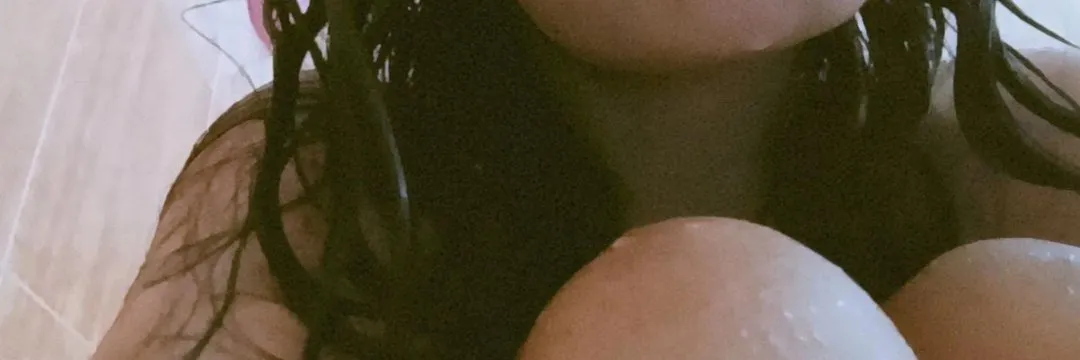 OnlyFans cuenta yukiko_frost header 2