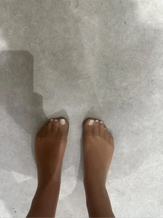 OnlyFans account  velvetfeetxox header 2