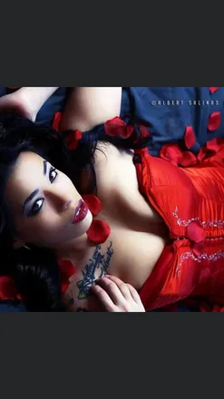 OnlyFans cuenta bigbootybellie header 2